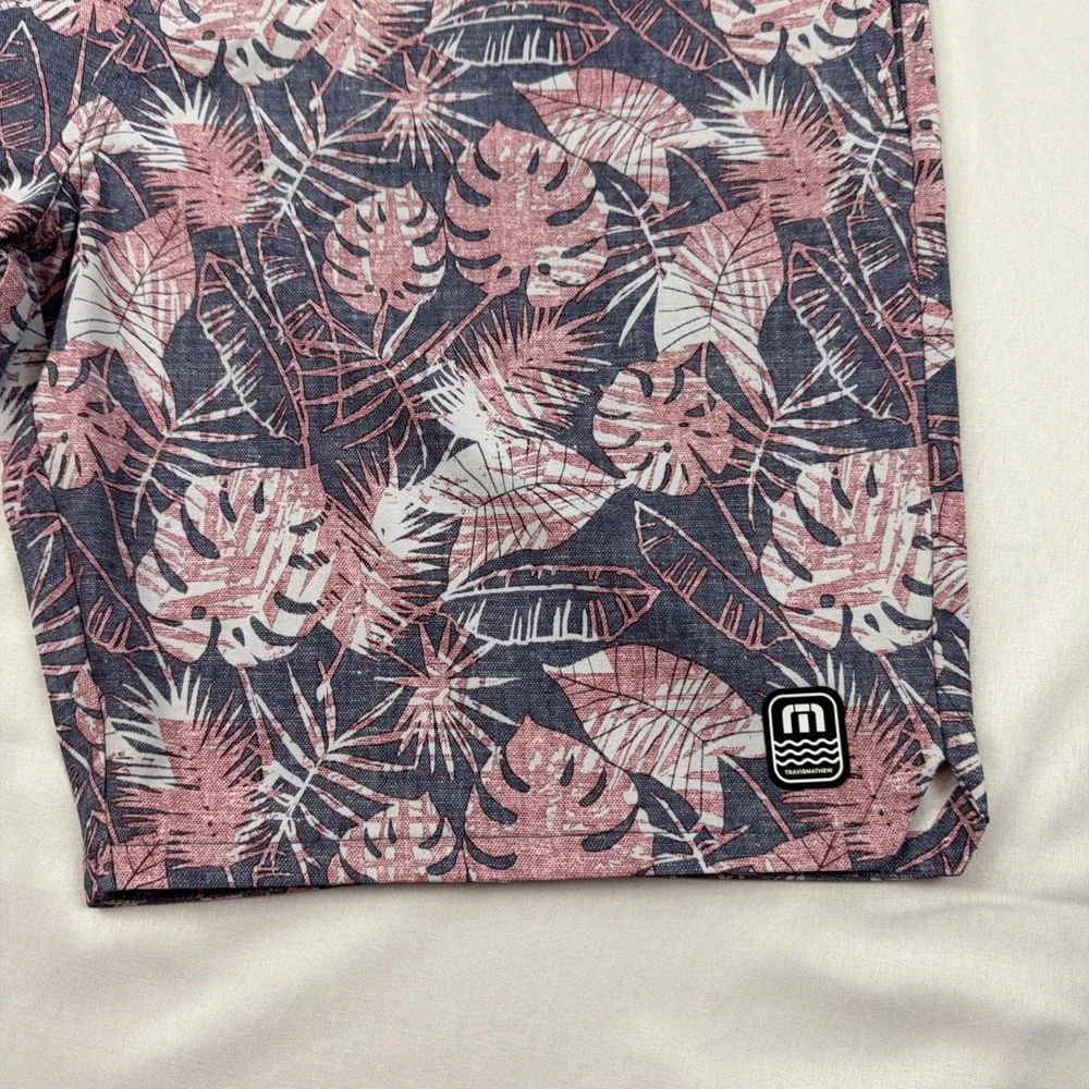 Travis Mathew Shorts Mens 38 Gray Pink Palm Leaf Boardshorts‎ Swim Trunks